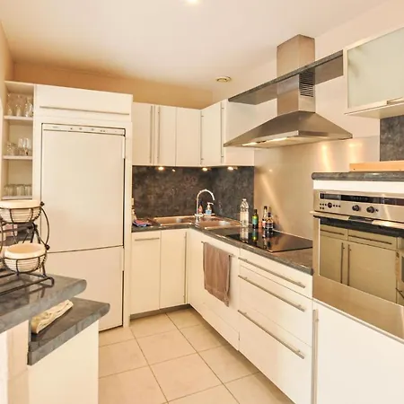 Amazing In With 3 Bedrooms And Wifi * Le Lavandou