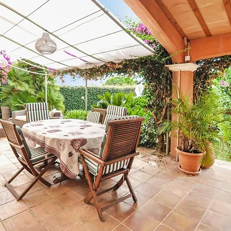 3 Bedroom Lovely Home In Le Lavandou Semesterbostad